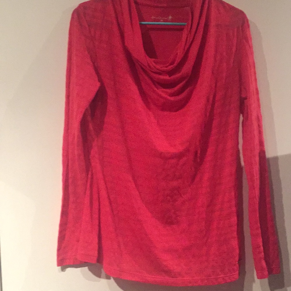 Cool neck merino shirt